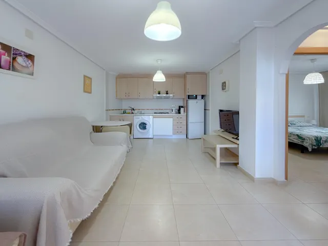 Playa de los Locos! Fantástico apartamento (Año 2010) con licencia turística, todo exterior, y a solo 250 mts de la playa de los locos — 9