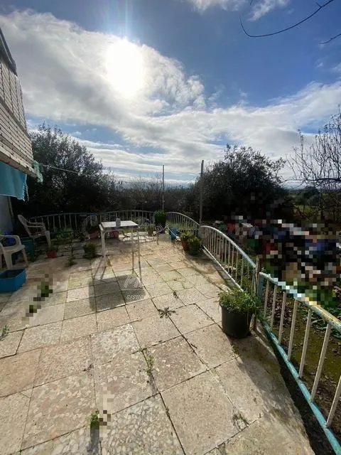 CAMPIÑUELA - Parcela de terreno de unos 800 m2 con casa de u - foto 4