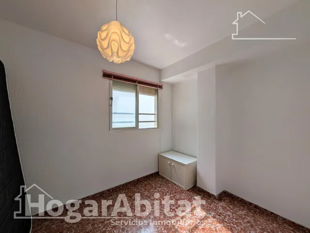 ACOGEDOR ÁTICO CON ASCENSOR JUNTO AV. DE ALCOY — 21