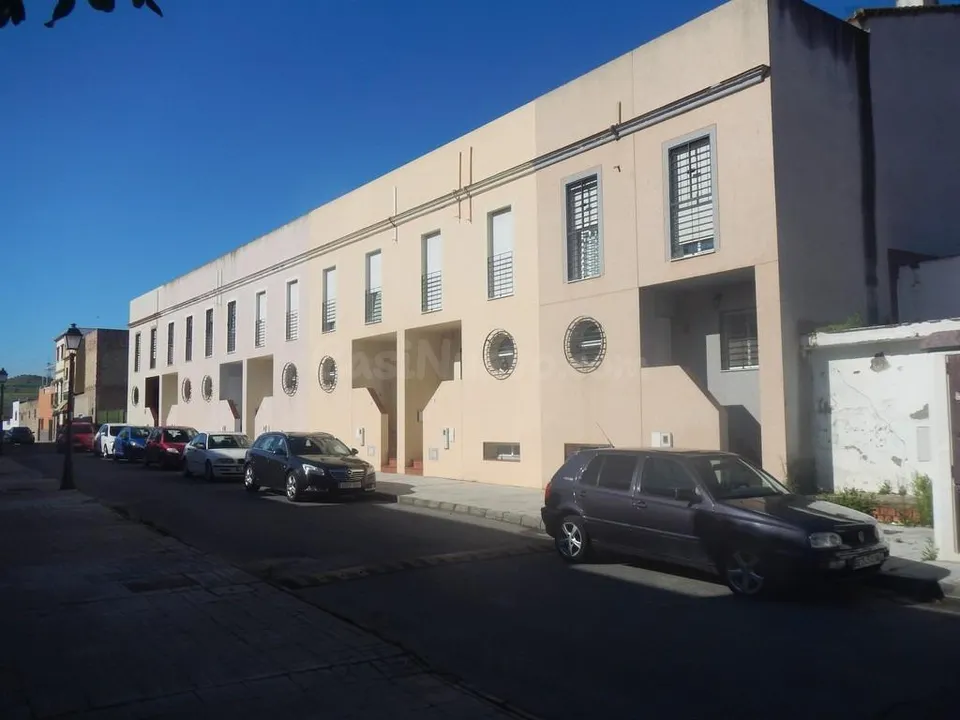 Venta Chalet adosado (Sin Posesión) en Santiponce - Sevilla