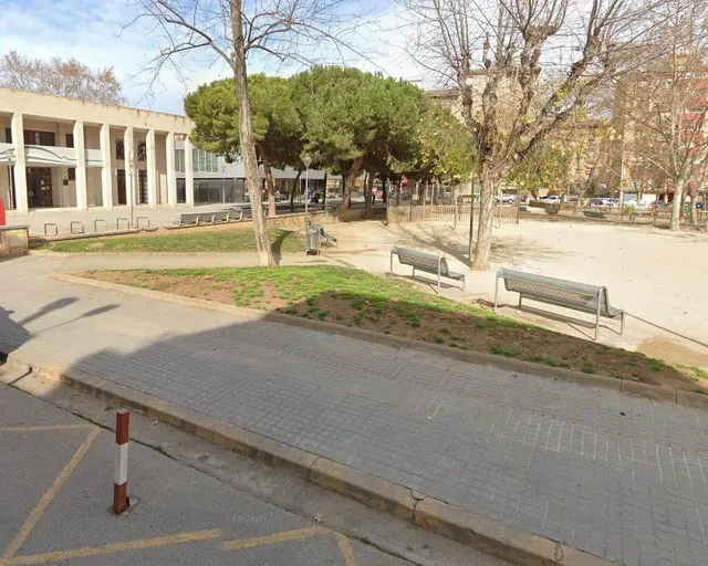VIVIENDA EN VENTA, CTRA DE BARCELONA EN SABADELL PARA INVERSION — 14