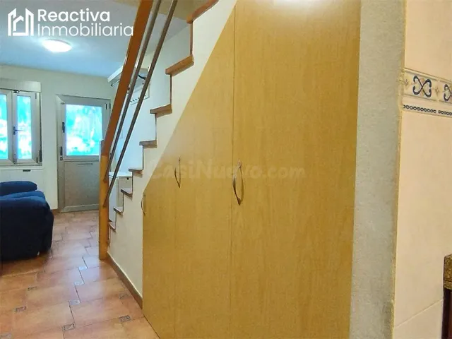 Casa de 4 plantas, reformada - foto 5