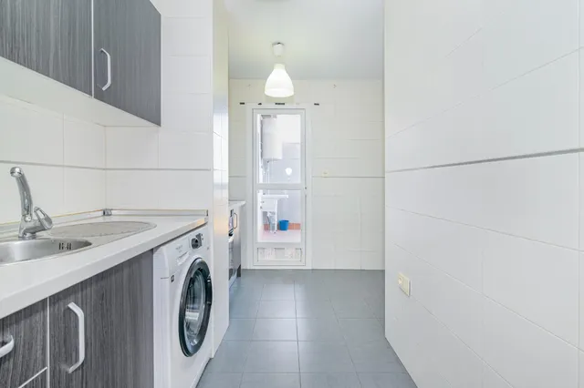 PISO DE 2 DORMITORIOS y 2 BAÑO, CON GARAJE Y TRASTERO — 13