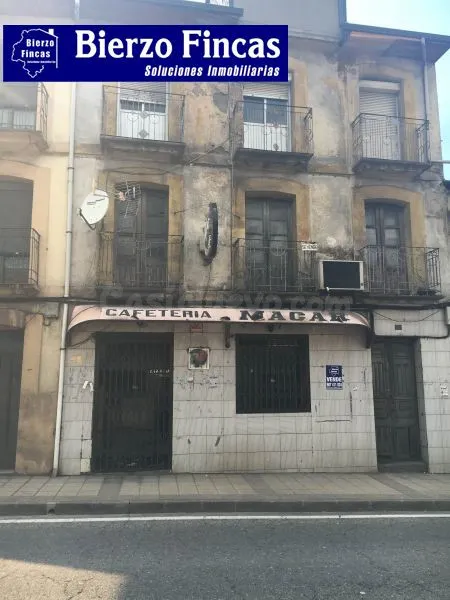 ️️ SE VENDE EDIFICIO EN EL CENTRO DE TORENO ️️ - foto 2
