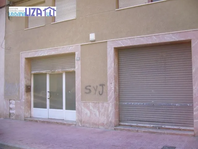 MAGNIFICO LOCAL — 6
