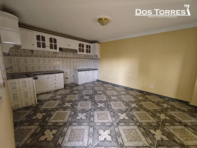 Casa 3 habitaciones 160m² en alquiler - Sarco - foto 2