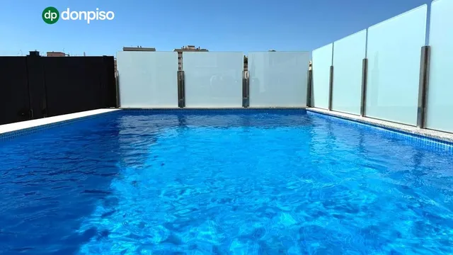 Vivienda de lujo en Urbanización SERRALLO HILLS. — 48