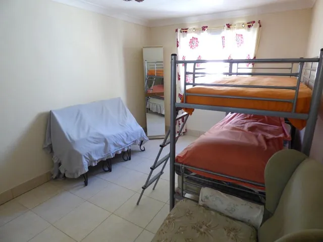 SE VENDE GRAN CHALET EN BELLA ORCHETA — 33