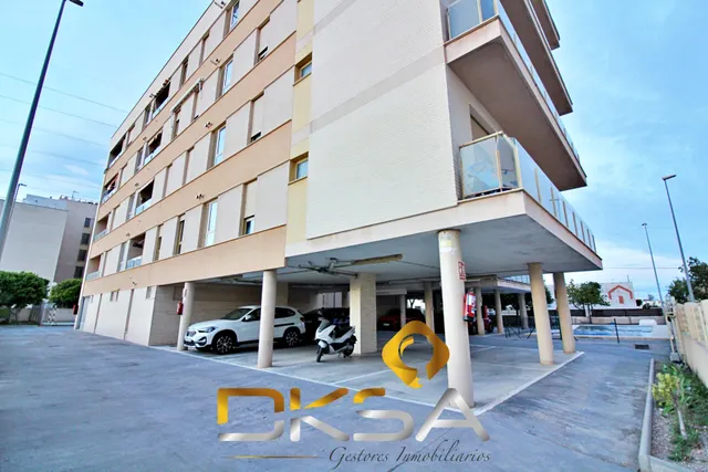 Coqueto piso en residencial con piscina en Almazora — 27