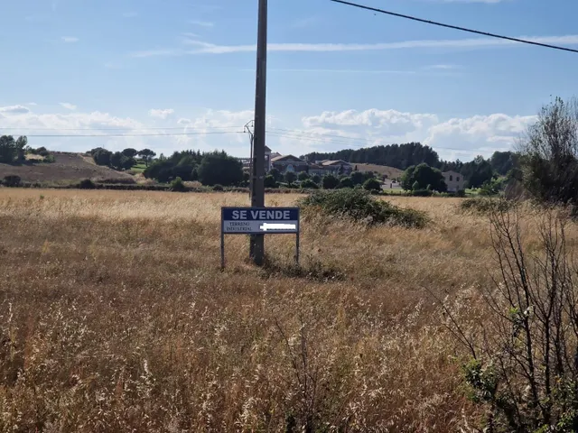 SE VENDEN 2 PARCELAS DE SUELO INDUSTRIAL DE 622 Y 702 M2 EN  - foto 2