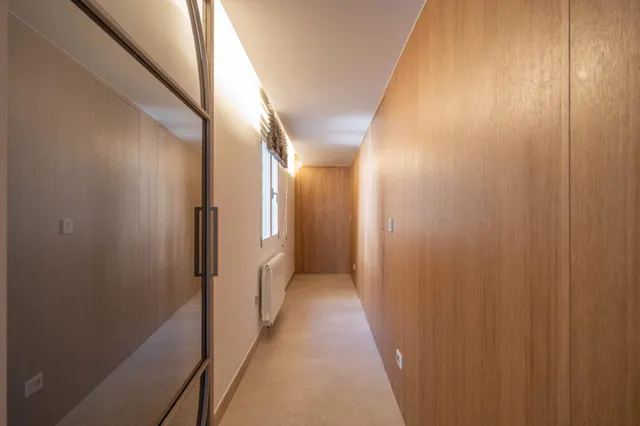 Impresionante Vivienda de Lujo con Diseño Moderno y Comodidades Exclusivas — 10