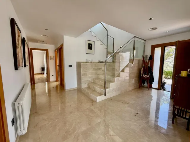 ESPECTACULAR VILLA DE LUJO CON PISCINA PRIVADA Y VISTAS AL PAISAJE EN RELLEU — 13
