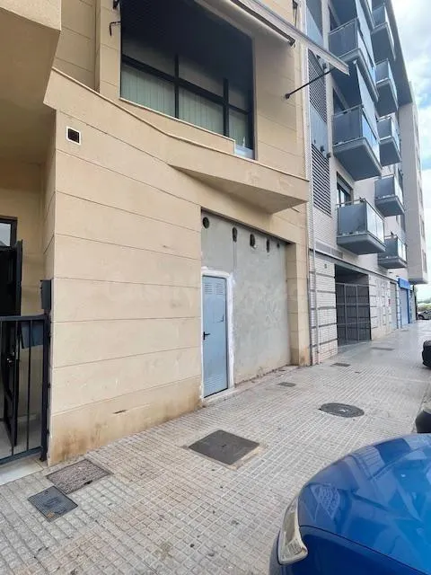 Amplio local diáfano de 240 m2 en excelente zona – Ideal par - foto 2