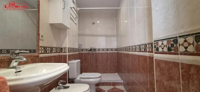 VIVIENDA CON LAS MEJORES CALIDADES Y NUEVA CONSTRUCCIÓN — 36