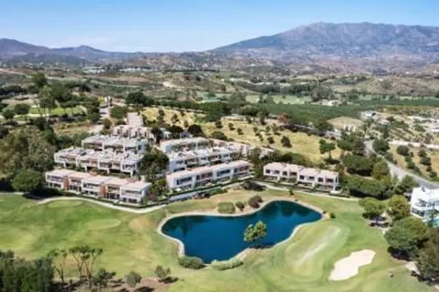 Casa adosada moderna en La Cala Golf Club -Malaga - foto 2