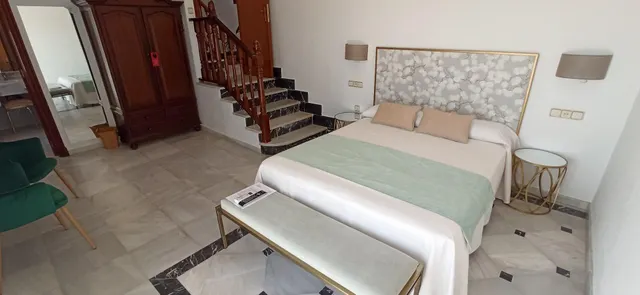 PRECIOSO HOTEL, TOTALMENTE REFORMADO EN ARCOS DE LA FRONTERA — 26