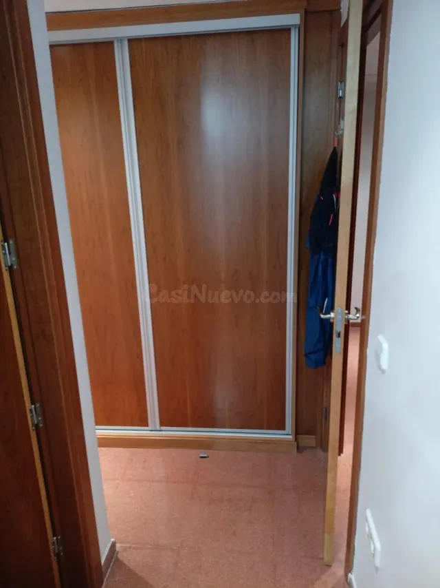 Piso 3 habitaciones 91m² en venta - Zona Poble - foto 2