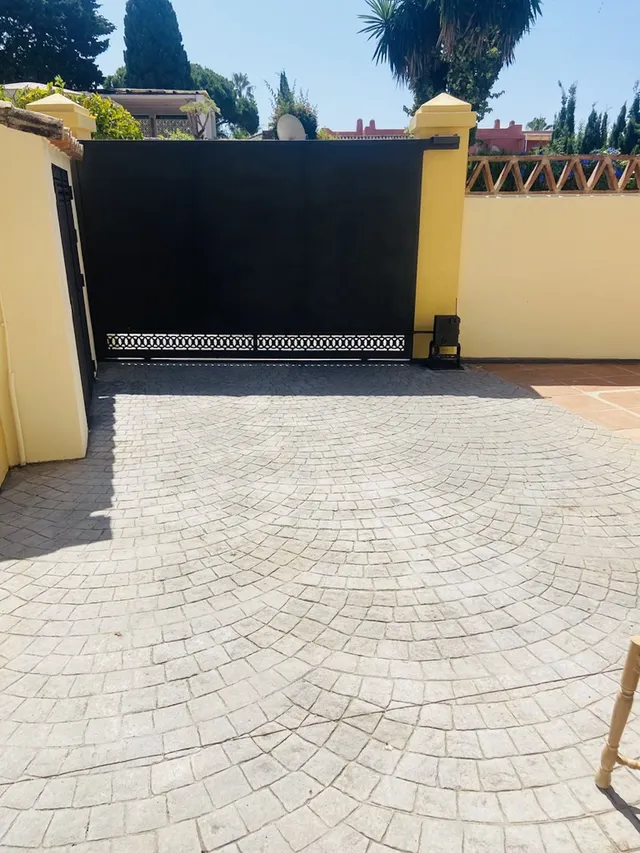 Villa 3 habitaciones 203m² en alquiler - Centro — 29