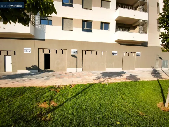 Espectacular local de obra nueva de 165 m2 en parque Moli D´ - foto 3
