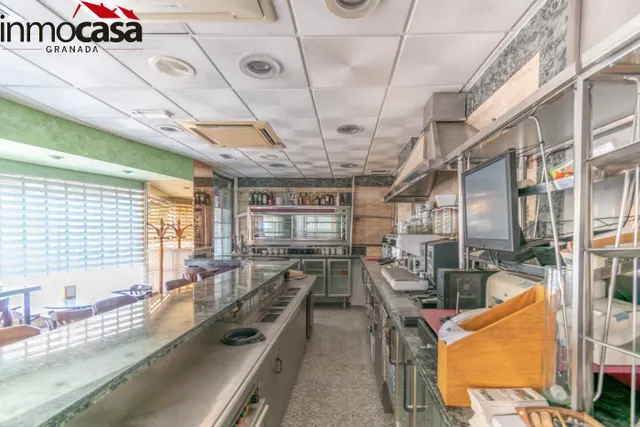 PONEMOS A LA VENTA EL CONOCIDO RESTAURANTE PASTRANA — 12