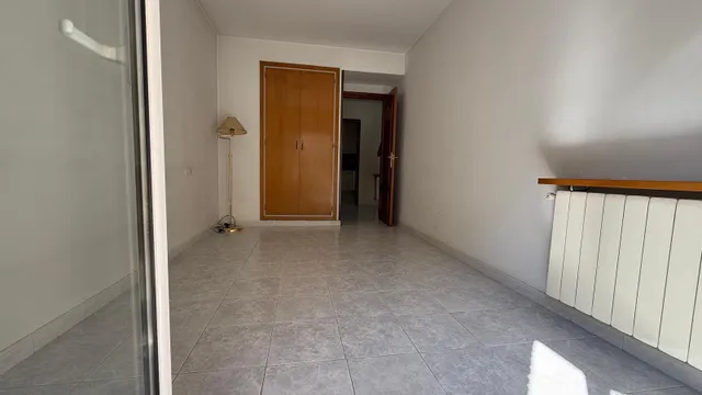 Piso en segunda planta con ascensor, de 94 m2 construidos — 9