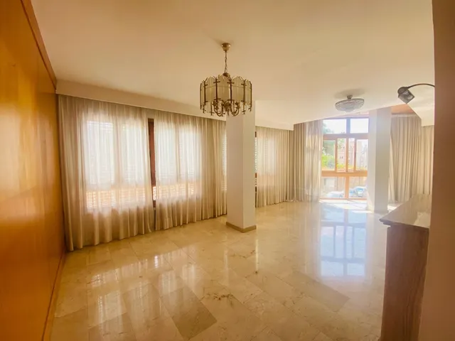 ✨ Amplio piso con gran potencial en Santa Catalina ✨ — 13