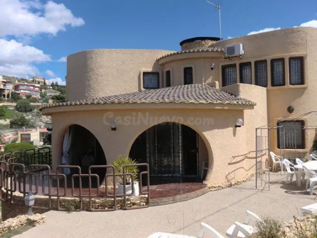 CHALET EN COVETA FUMÀ PRIMERA LÍNEA - foto 4