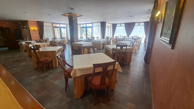 RESTAURANTE EN CABO ROIG. CON 871 M2. — 40