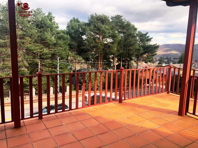 Magnifico chalet ¡¡¡ A ESTRENAR ¡¡¡ 340m2 construidos con cinco dormitorios en parcela de 569m2 — 13
