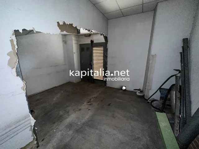 Venta/Alquiler de Local Comercial en Ontinyent - Zona Sant Josep — 24