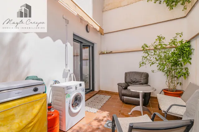 Precioso duplex moderno con patio — 35
