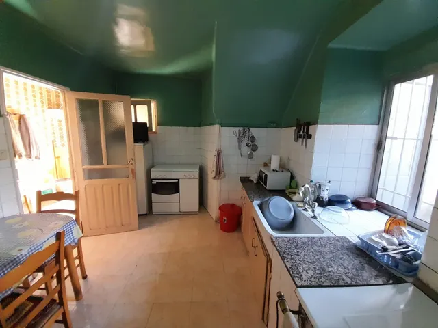 CASA CON PATIO PARA REFORMAR EN CACABELOS — 7
