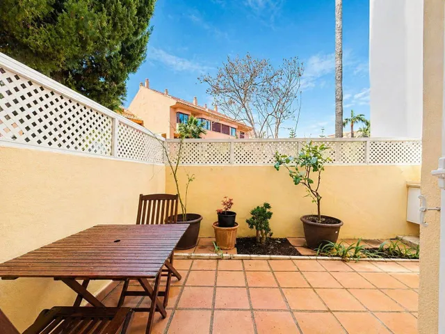 Planta baja 2 habitaciones 120m² en alquiler - Bahía de Marbella — 11