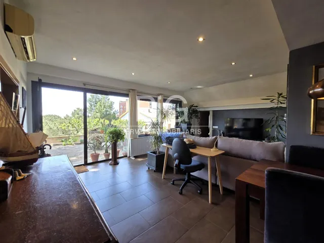 Espectacular casa con jardín y piscina privada en la ciudad de mataro — 15