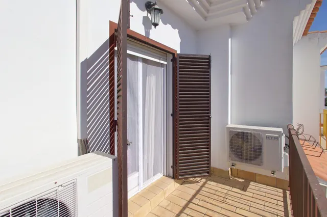 En sanlucar de barrameda, precioso duplex para habitar tal cual en venta — 28