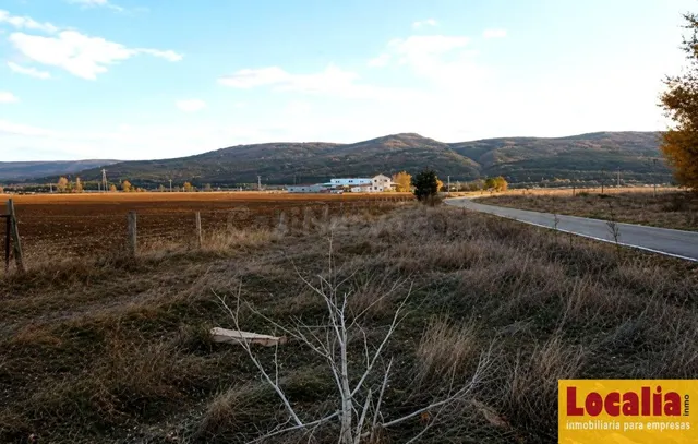 Extenso terreno en Pomar de Valdivia, Palencia — 5