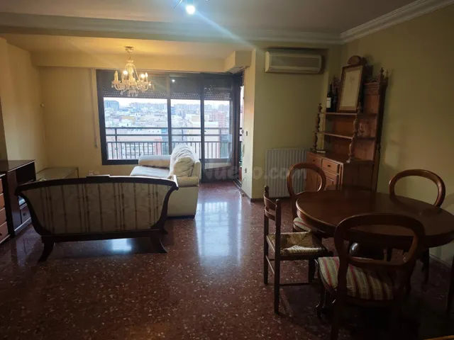 Fantástica vivienda en Ayora con espectaculares vistas. - foto 4