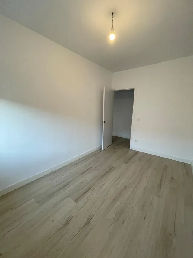 Piso reformado de 3 habitaciones con dos terrazas — 12