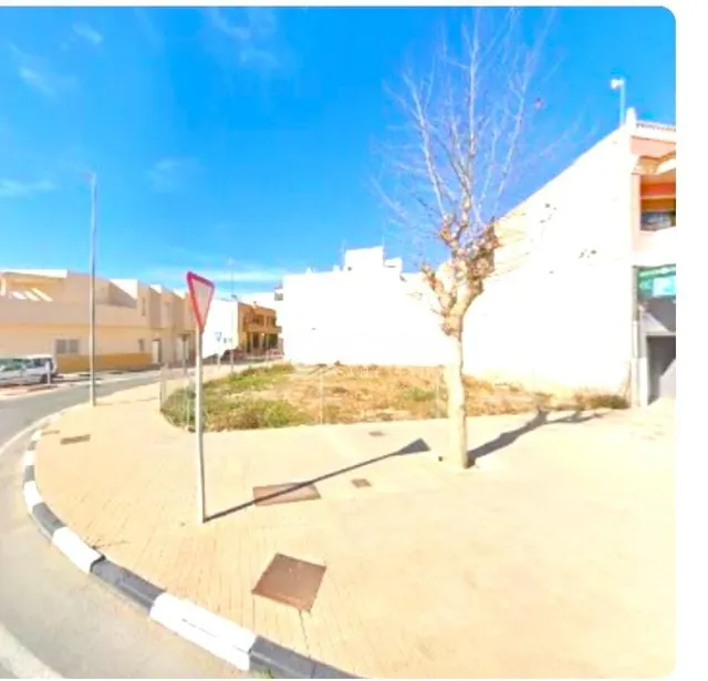 SE VENDE TERRENO URBANO EN MONFORTE DEL CID. — 3