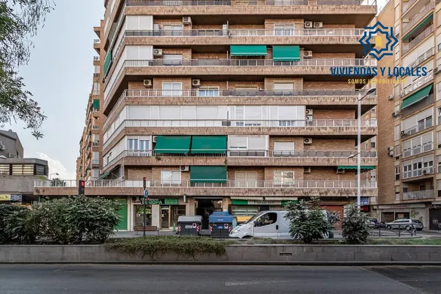 MAGNIFICA VIVIENDA EN LAS FLORES - CAMINO DE RONDA — 29