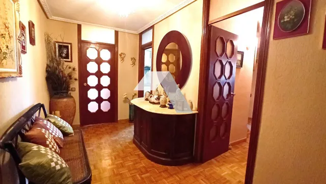 Espectacular Piso en La Goteta — 17