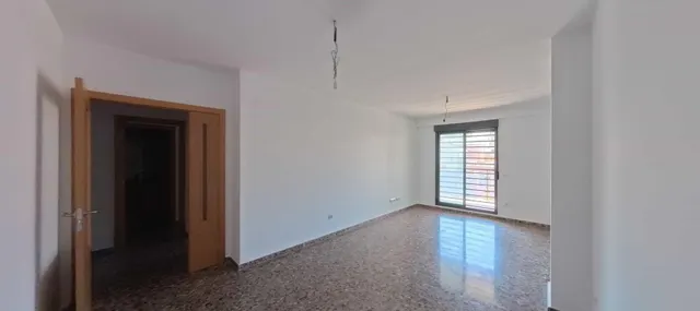 Piso luminoso con amplia terraza y ascensor en Favara (Valencia) - 4 habitaciones y 3 baños — 17