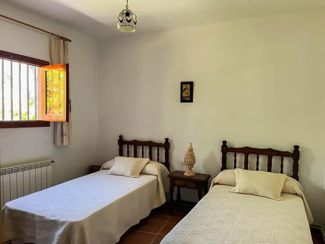 PRECIOSO CHALET A LA VENTA EN ESPARREGUERA - URB CAN RIAL  (BARCELONA) — 30