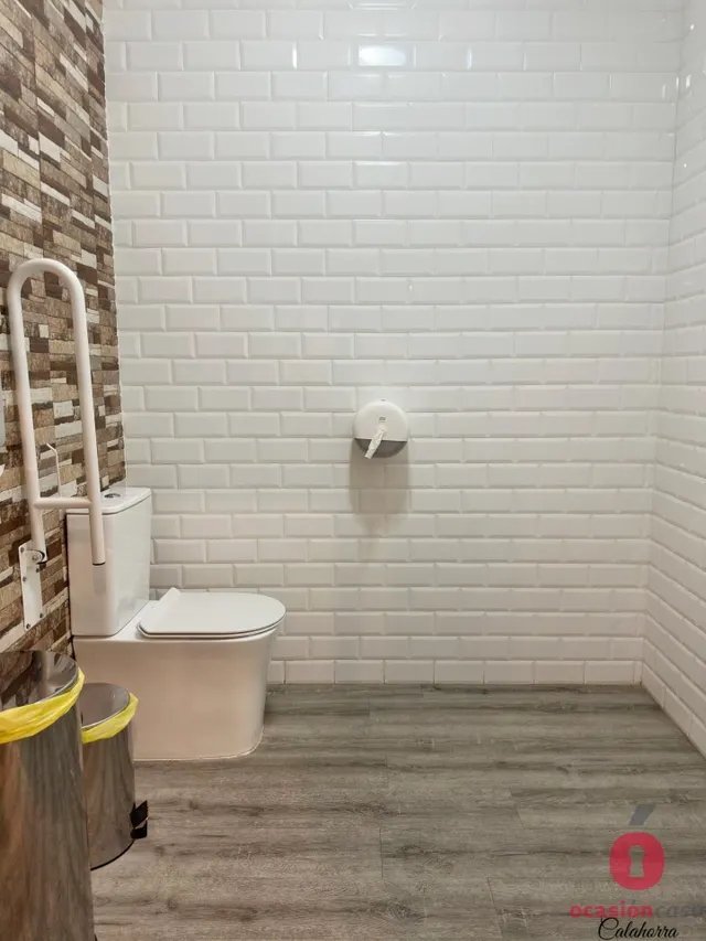 LOCAL COMERCIAL REFORMADO 2024 - JUNTO PLAZA MEDIODÍA — 13