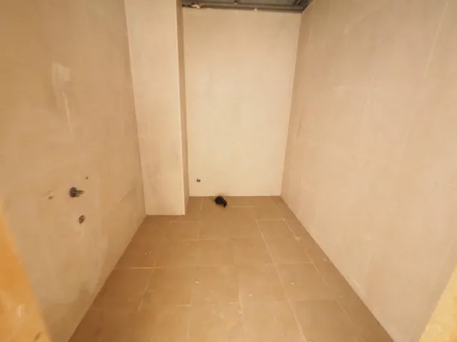 Se vende local comercial en Santa Coloma de gramanet — 4