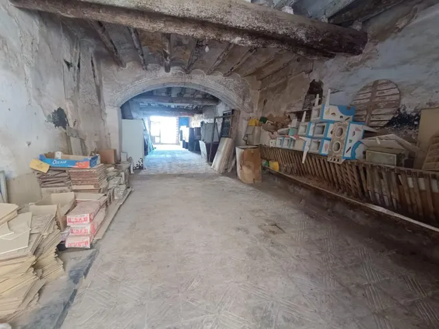 Casa de pueblo en venta en Masllorenç a REFORMAR, con 236 m2 - foto 2