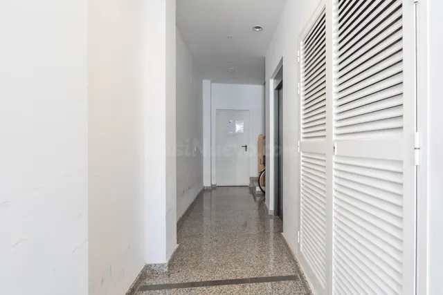 Piso en venta en la calle principal de Sant Jaume d’Enveja - foto 2