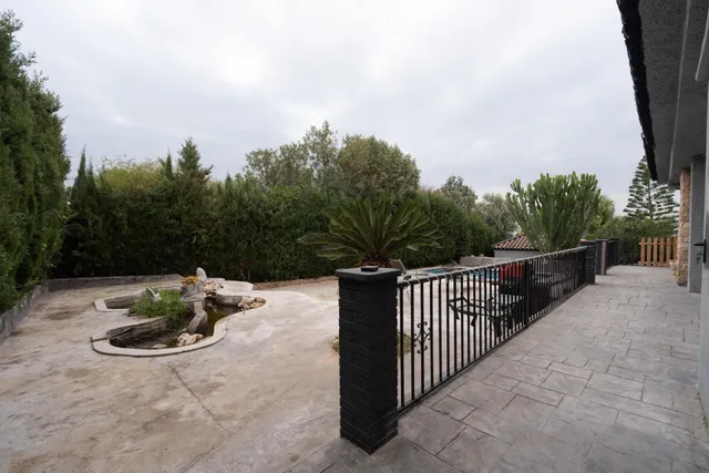 Casa o chalet independiente en venta en Pla dels Aljubs — 7