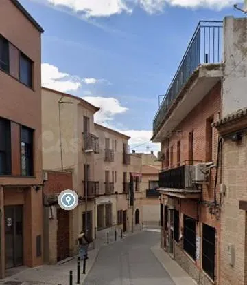 PISO EN BARGAS
