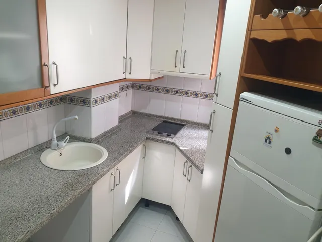 Piso junto calle san anton y recogidas — 33
